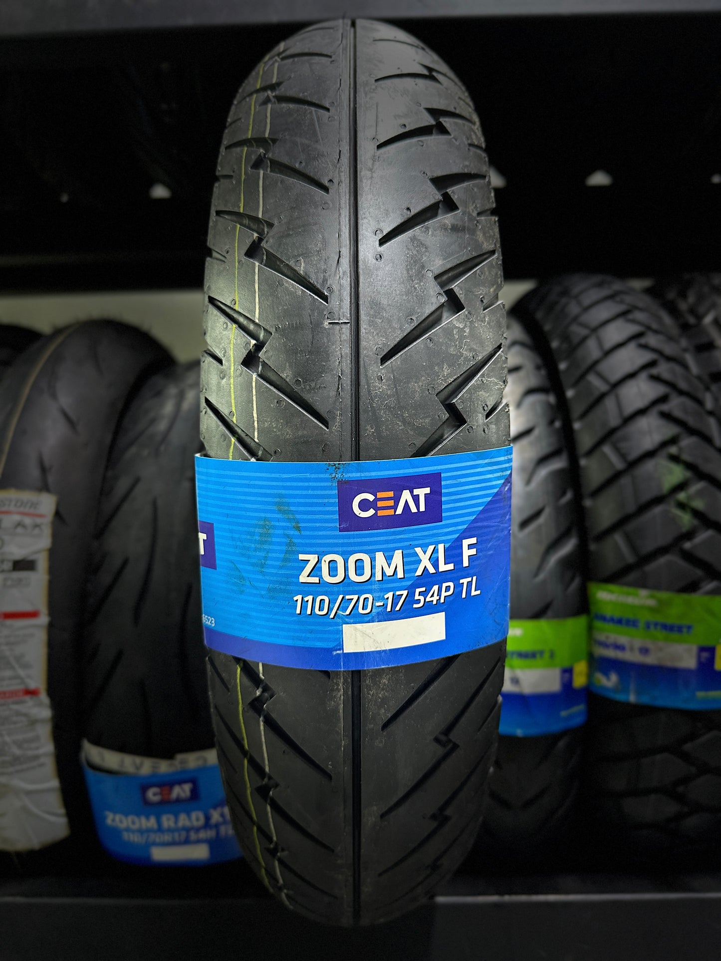 CEAT 110-70-17 ZOOM XL