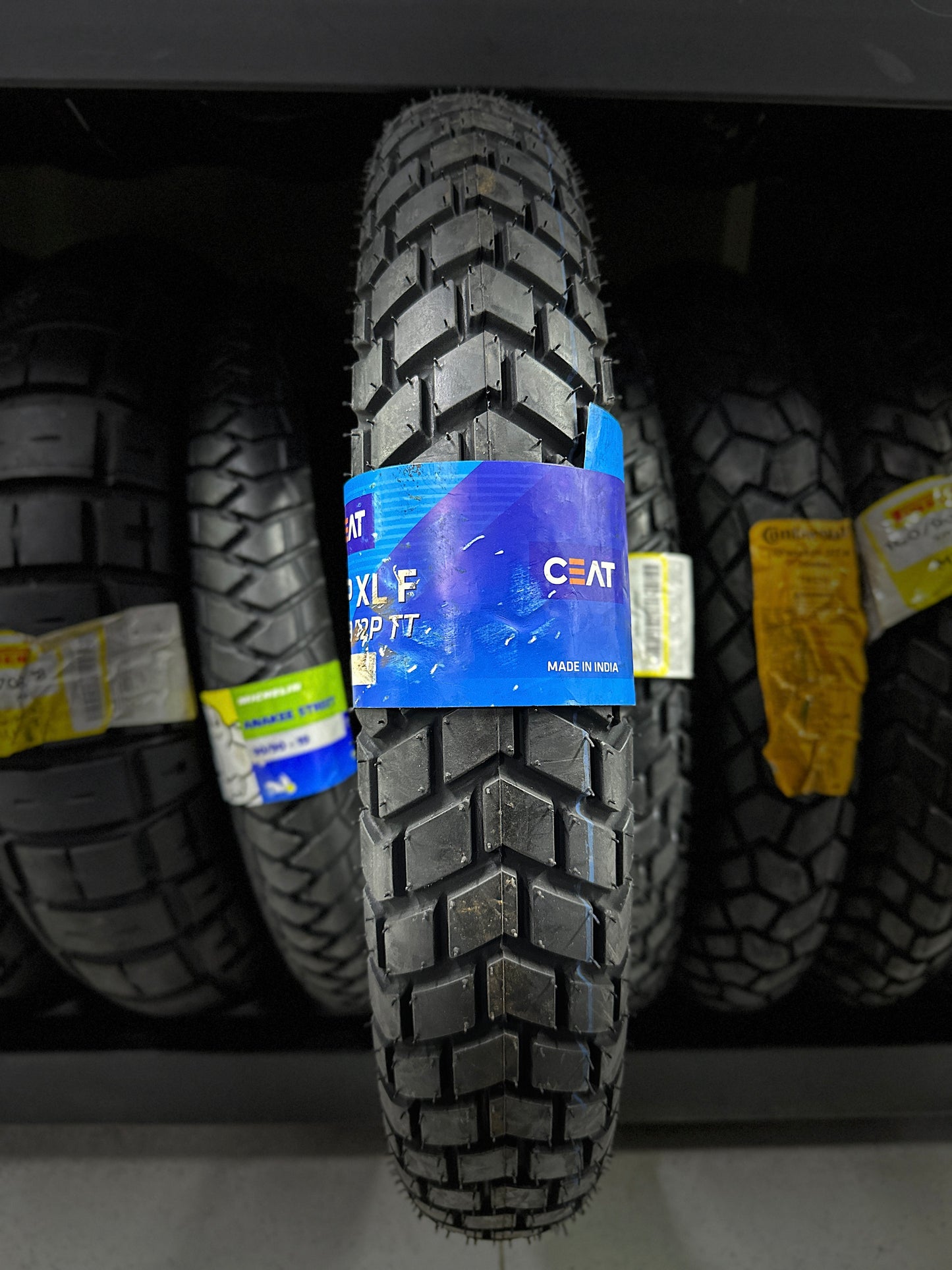 CEAT 90-90-19 GRIPP