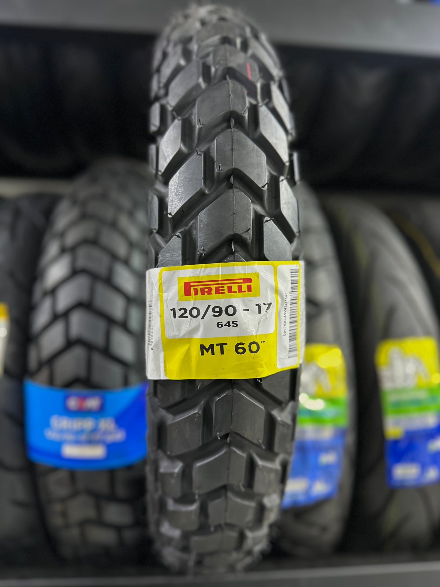 PIRELLI 120-90-17 MT 60