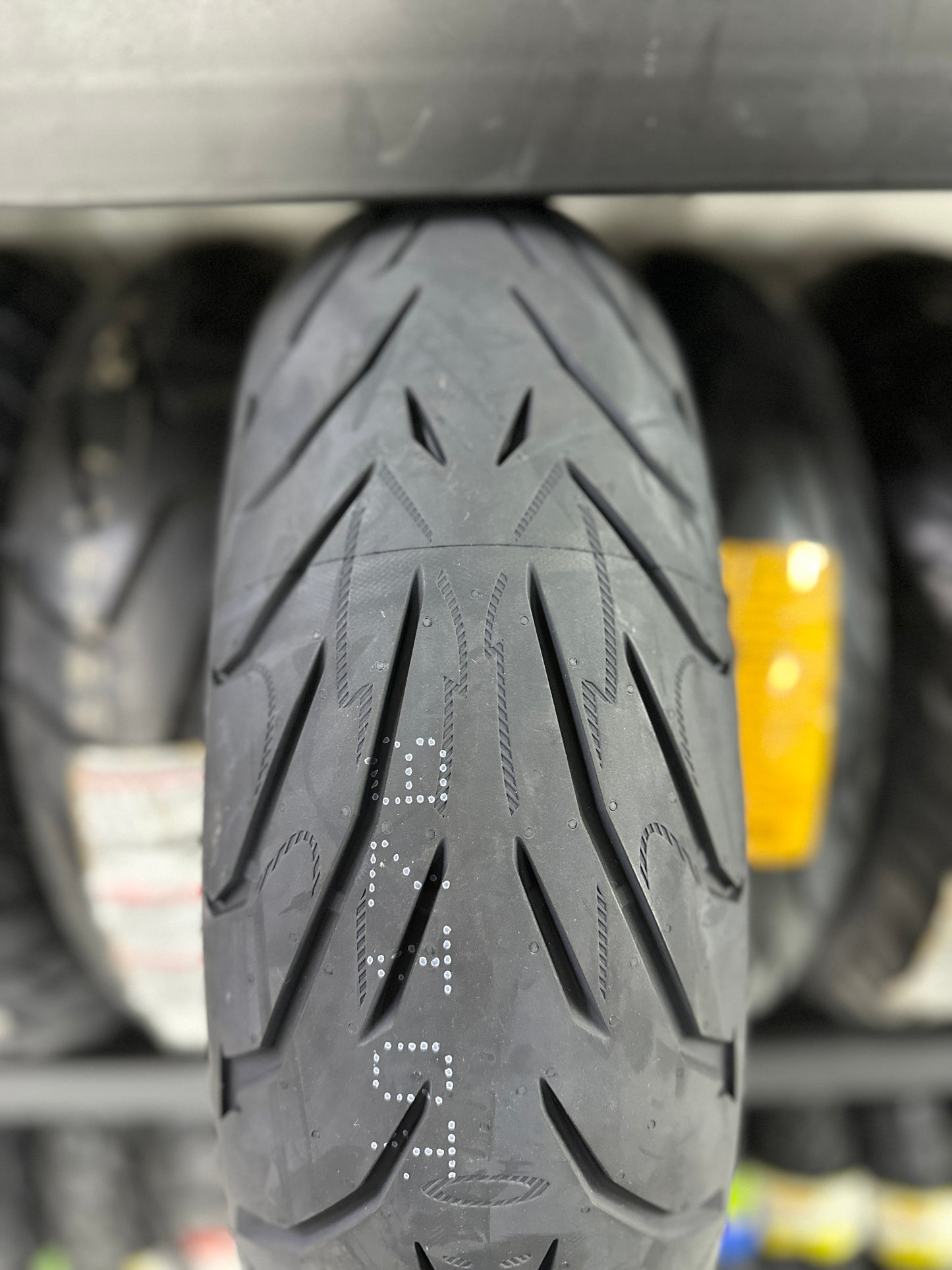 PIRELLI 160-60-17 ANGEL ST
