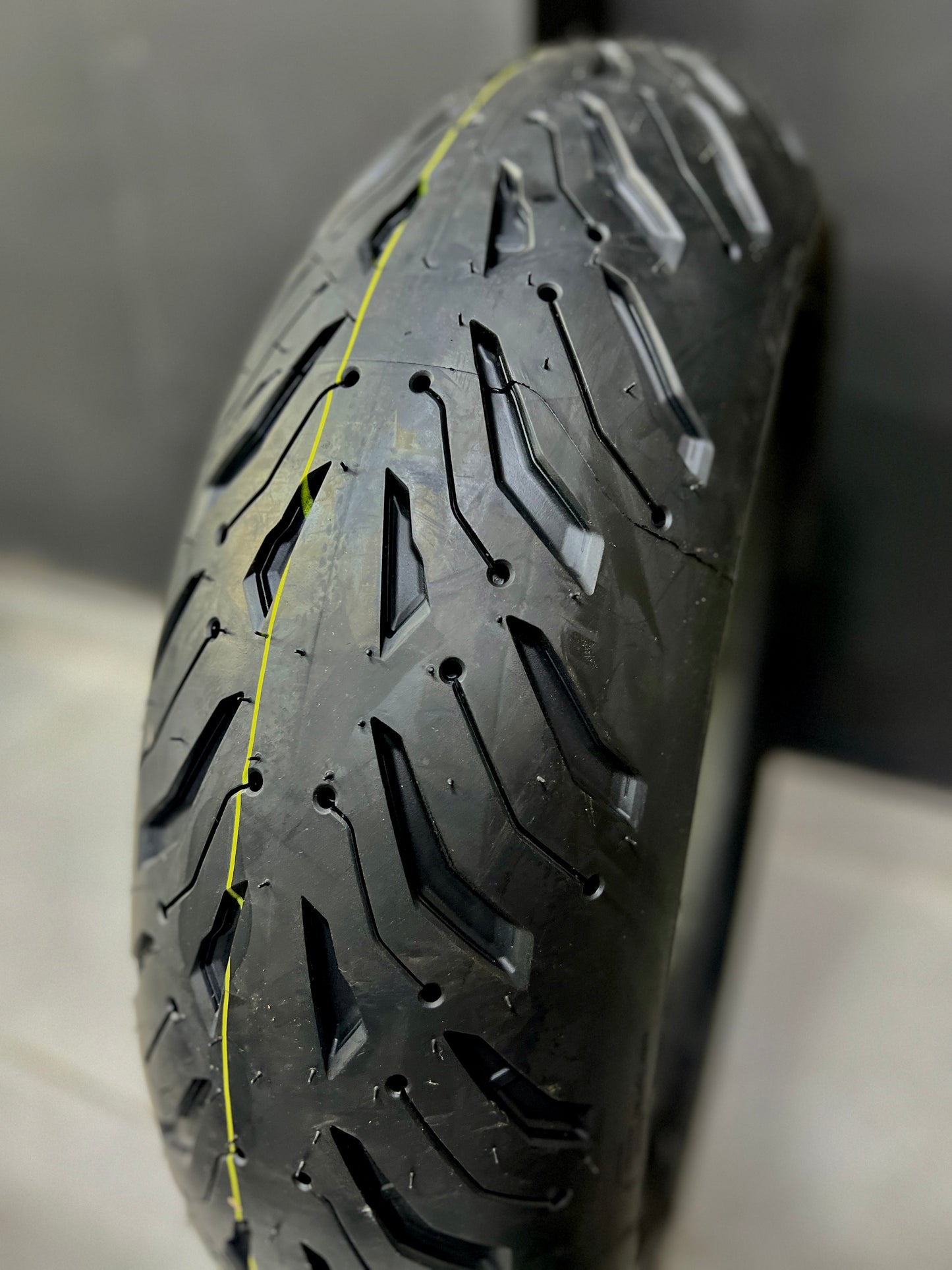 MICHELIN 190-55-17 ROAD 6