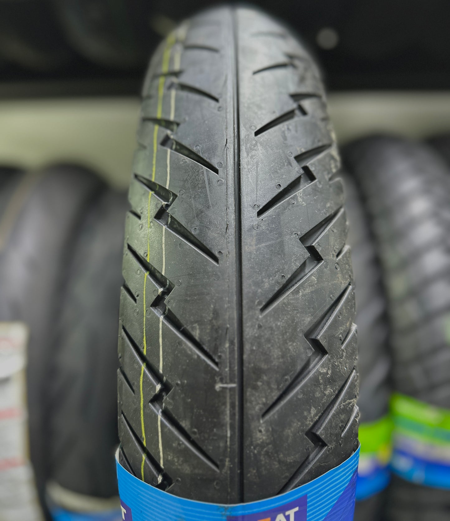 CEAT 110-70-17 ZOOM XL