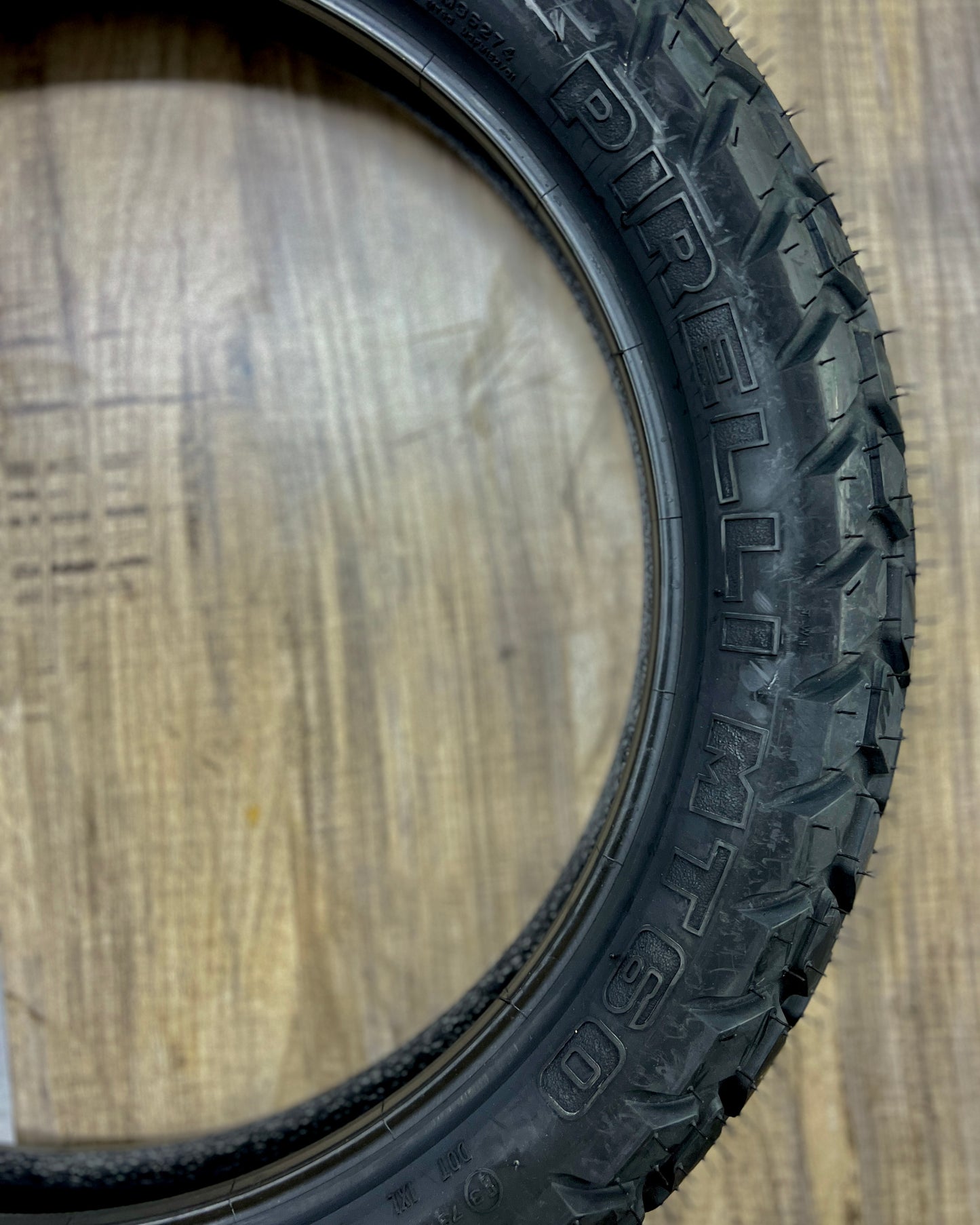 PIRELLI 110-90-17 MT 60