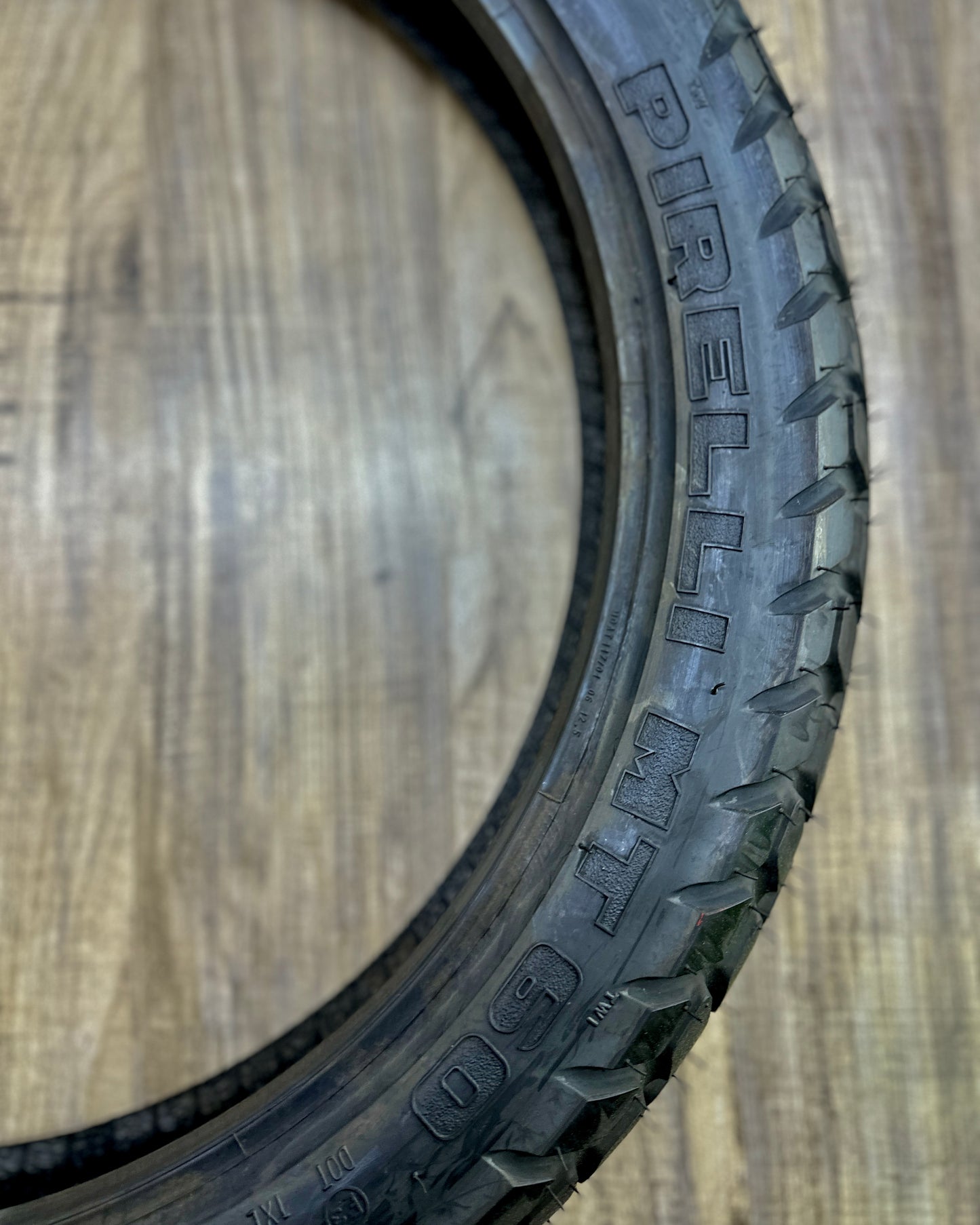 PIRELLI 100-90-19 MT 60