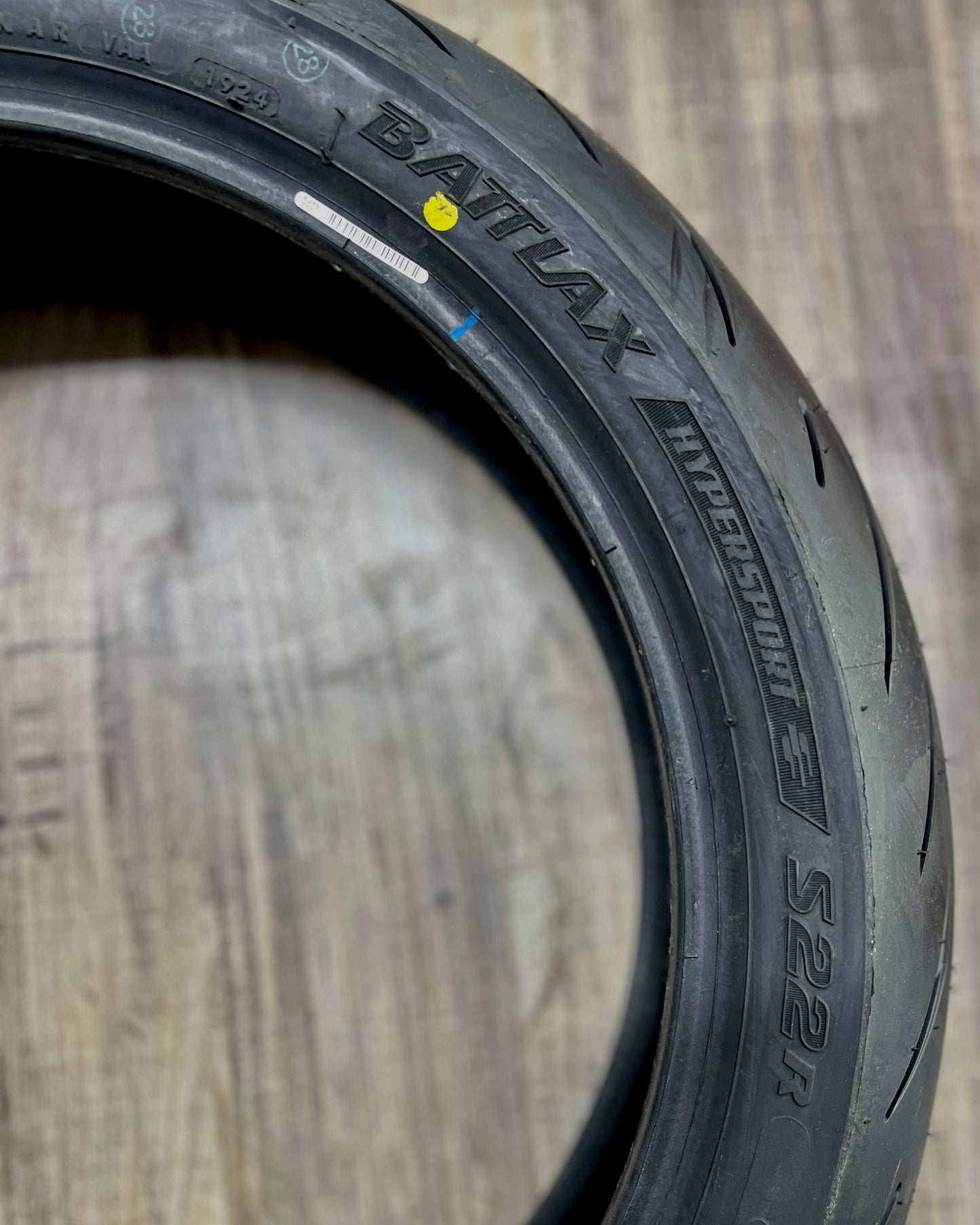 BRIDGESTONE 150-60-17 BATTLAX S22