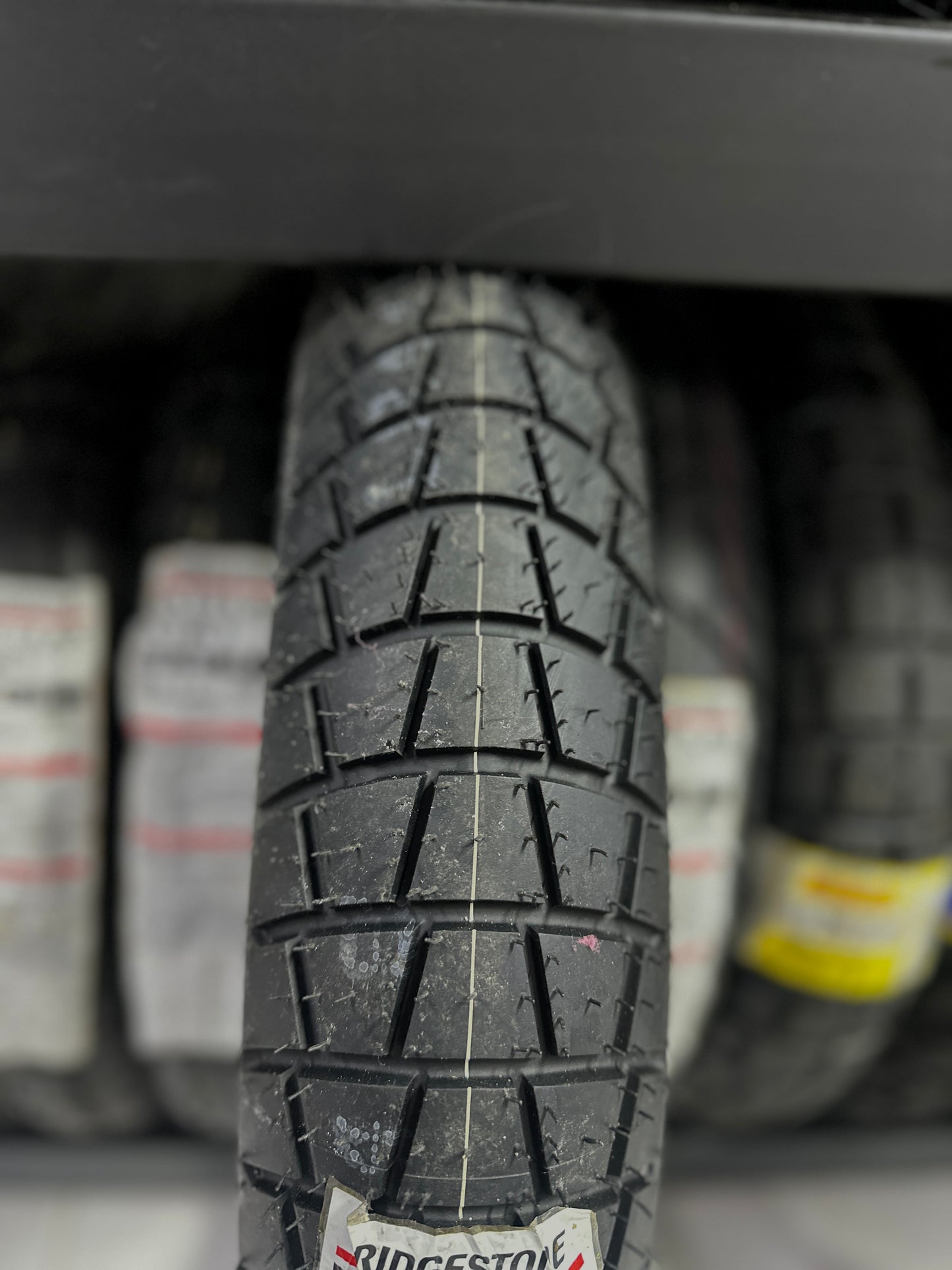 BRIDGESTONE 110-80-19 BATTLAX AT41