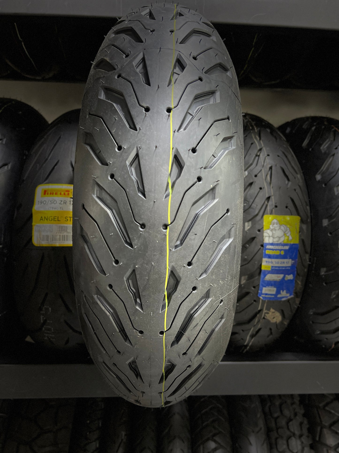 MICHELIN 190-55-17 ROAD 6