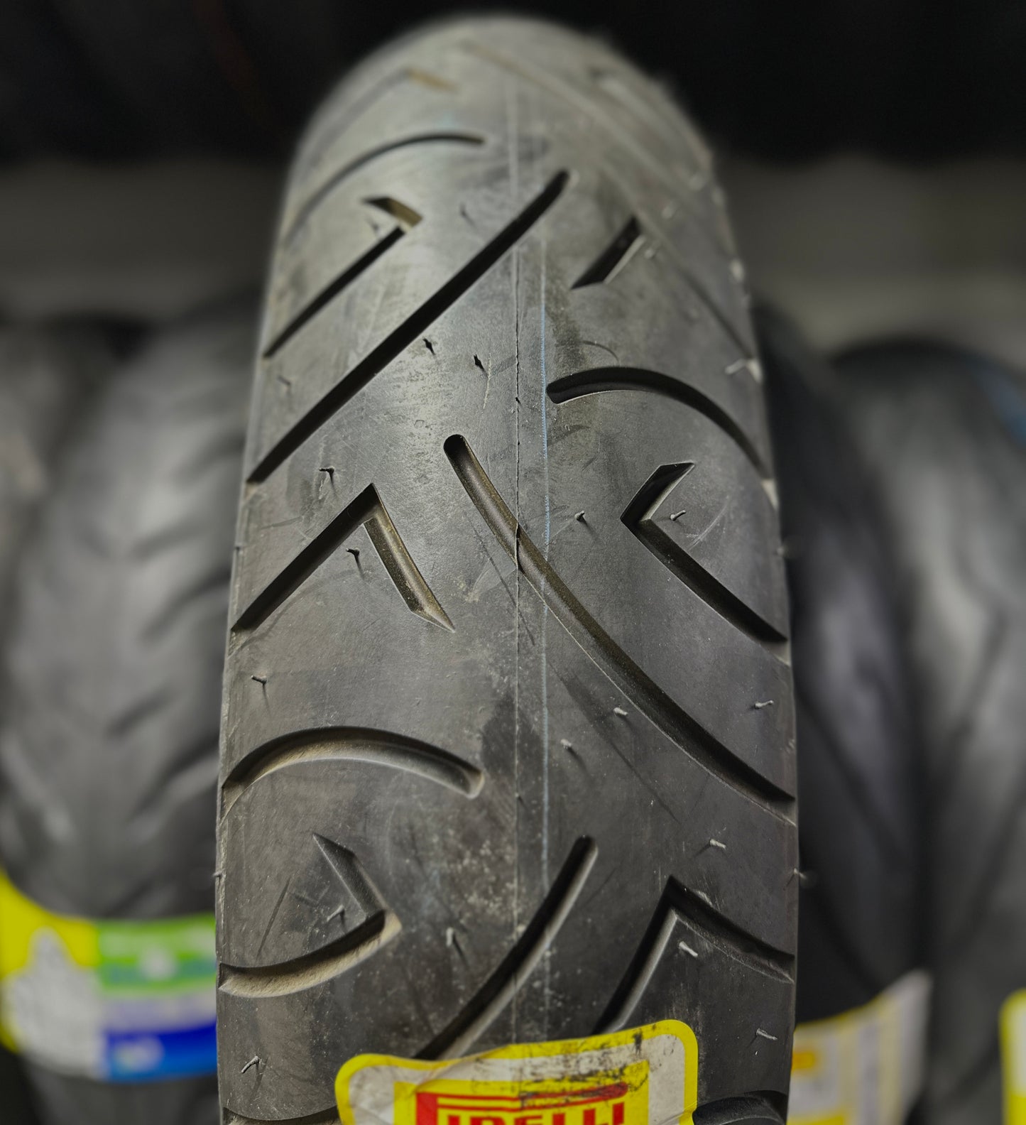 PIRELLI 140-70-17 SPORT DEMON