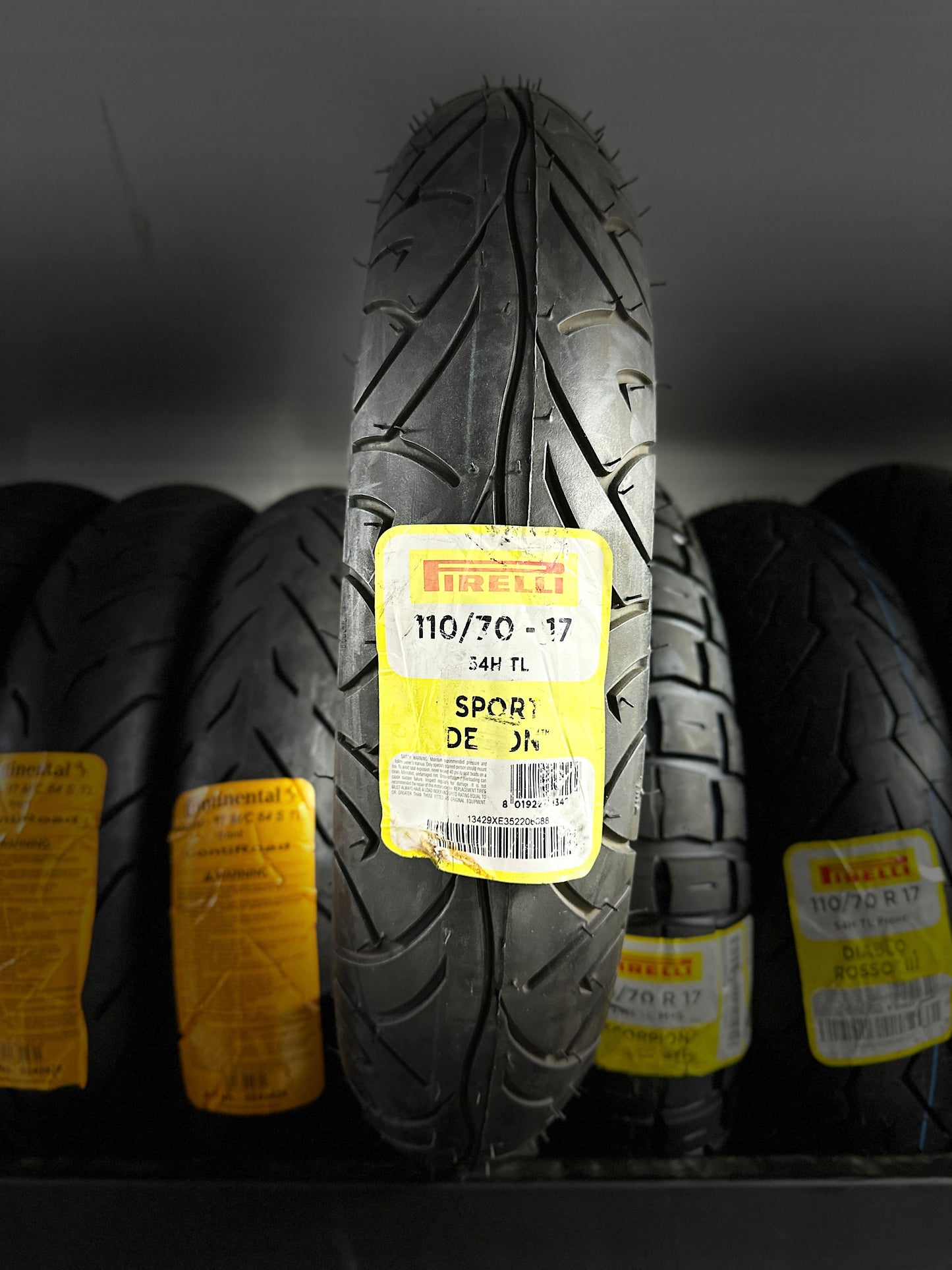 PIRELLI 110-70-17 SPORT DEMON