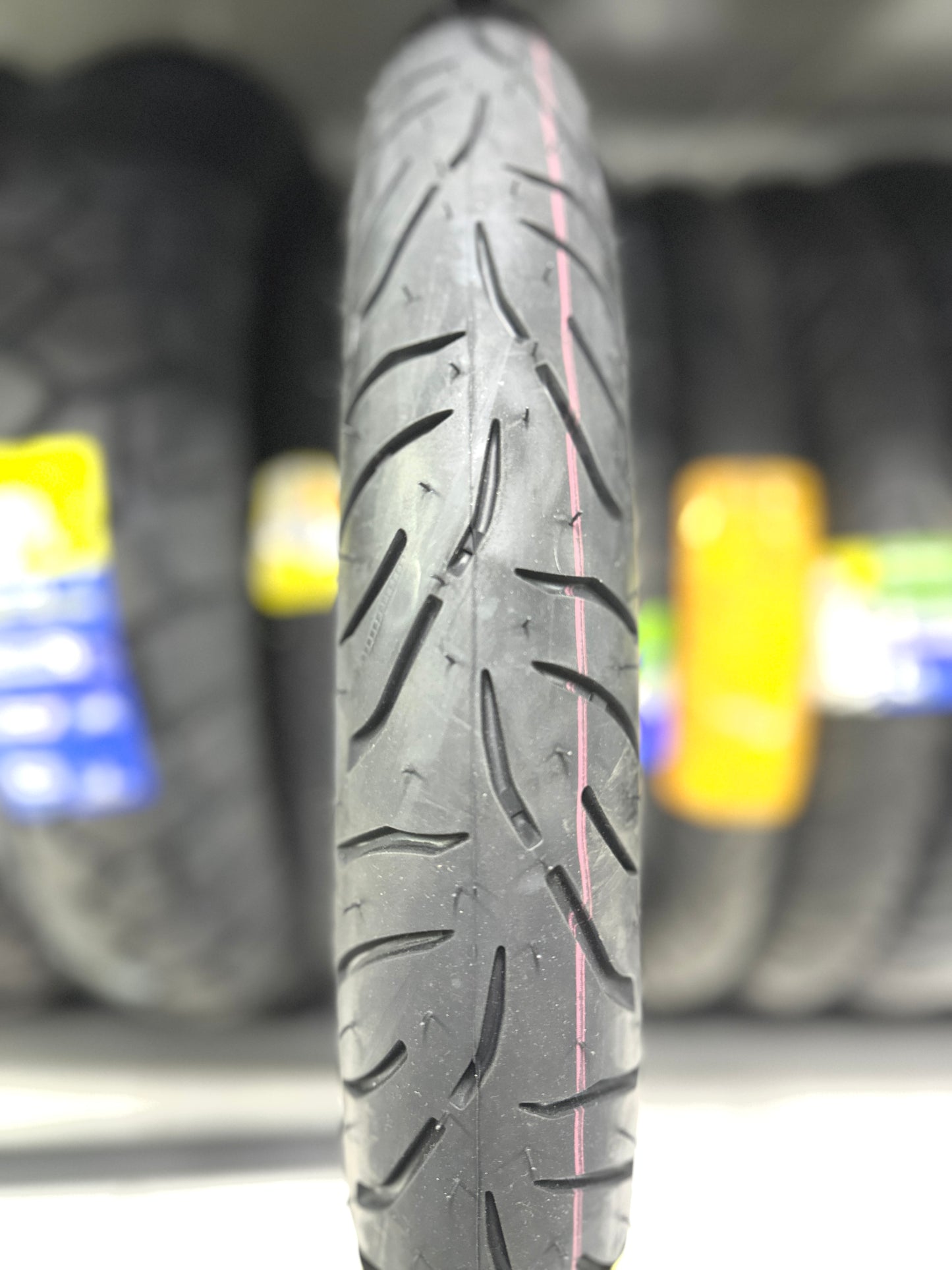PIRELLI 2.75-18 SUPER CITY TT