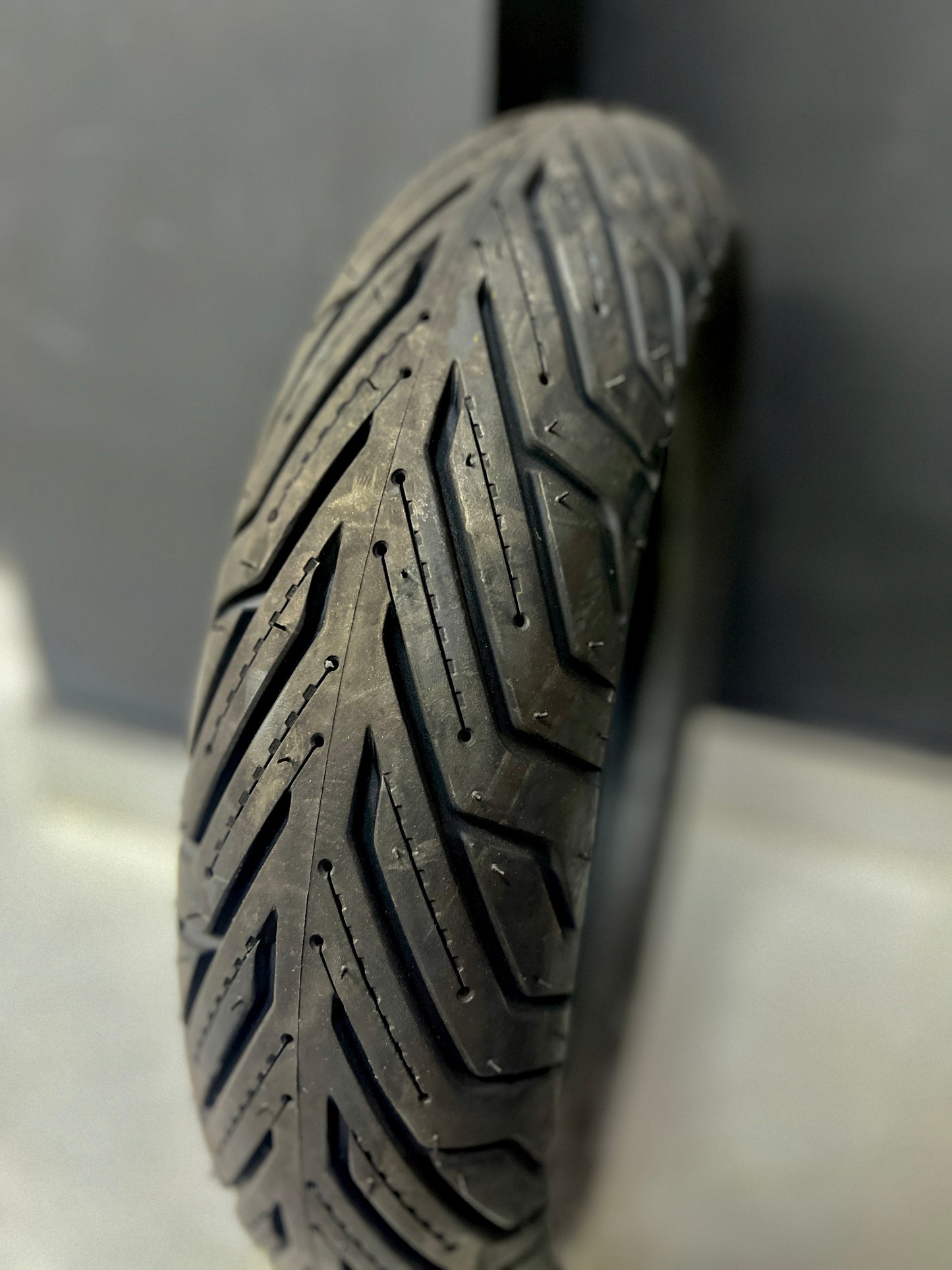 MICHELIN 110-70-13 CITY GRIP 2