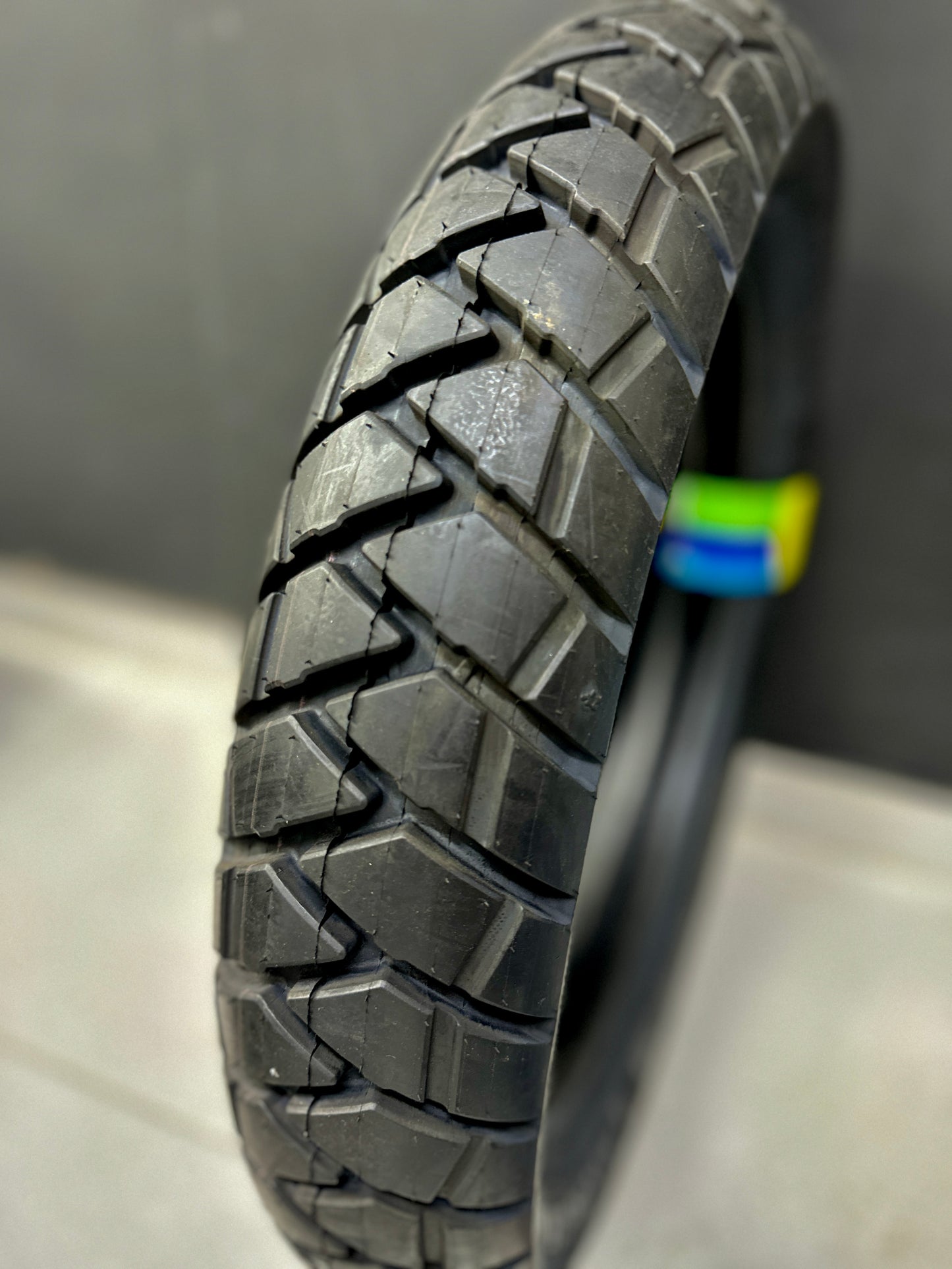 MICHELIN 120-80-18 ANAKEE STREET