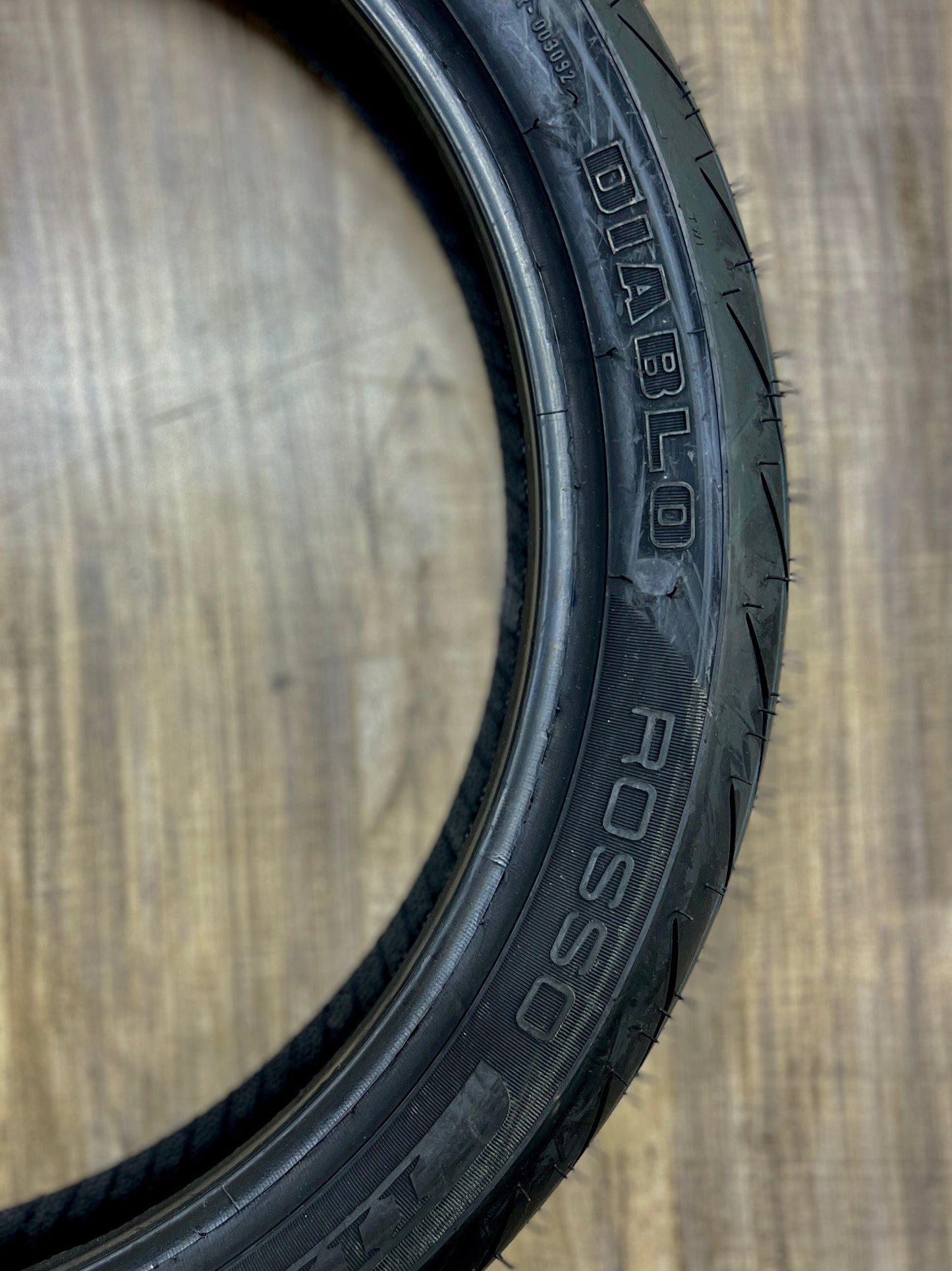 PIRELLI 100-80-17 DIABLO ROSSO 3